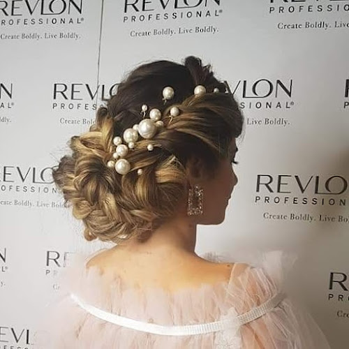 Tonia Meletiou hairstyling — Hair salon
